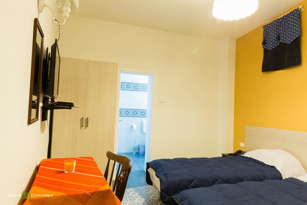 Al-Hakim Boutique Hotel Old Town Назарет Номер фото