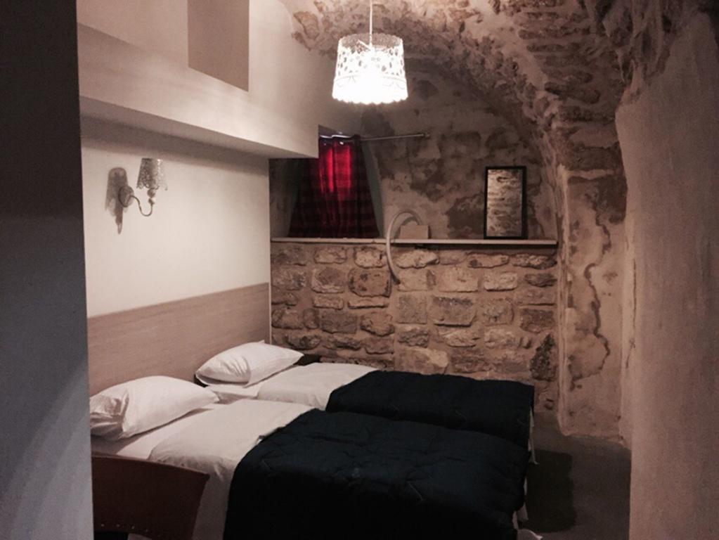 Al-Hakim Boutique Hotel Old Town Назарет Номер фото
